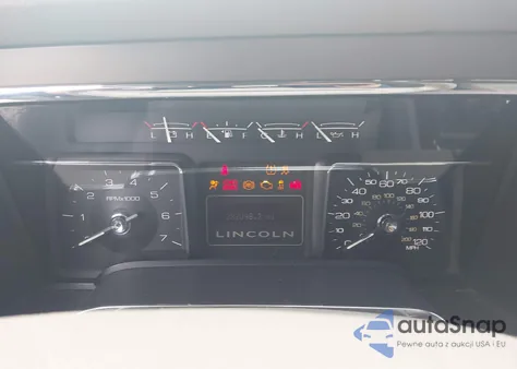 2012 Lincoln Navigator L z USA, uszkodzony, nr VIN 5LMJJ3H52CEL06751